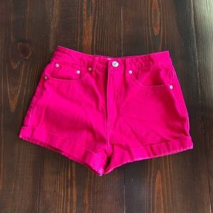 Size 27 shorts